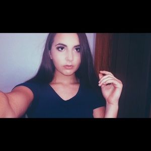 Meet your Posher, Brenna